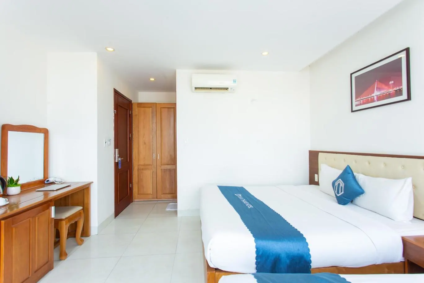 ***  Toan Thang Beach Hotel Da Nang Vietnam