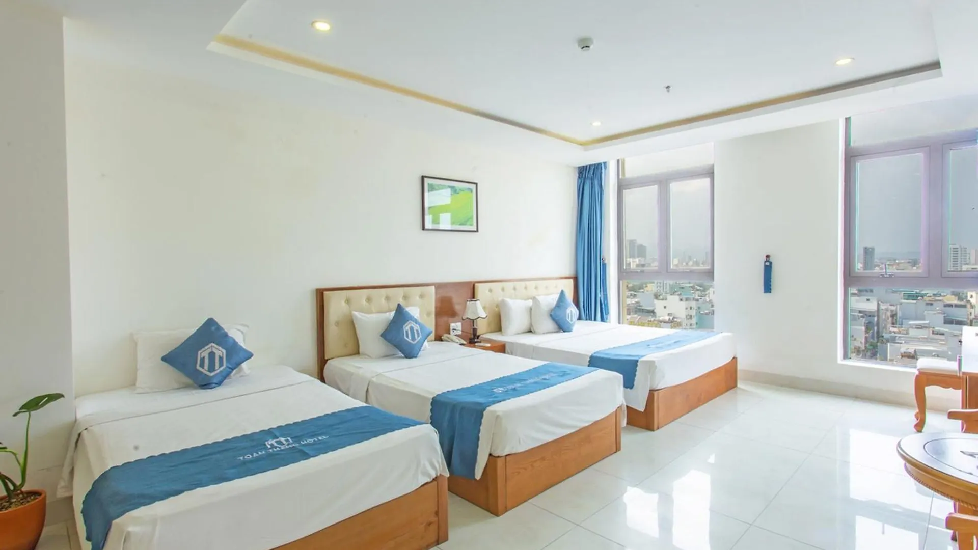 Toan Thang Beach Hotel Da Nang